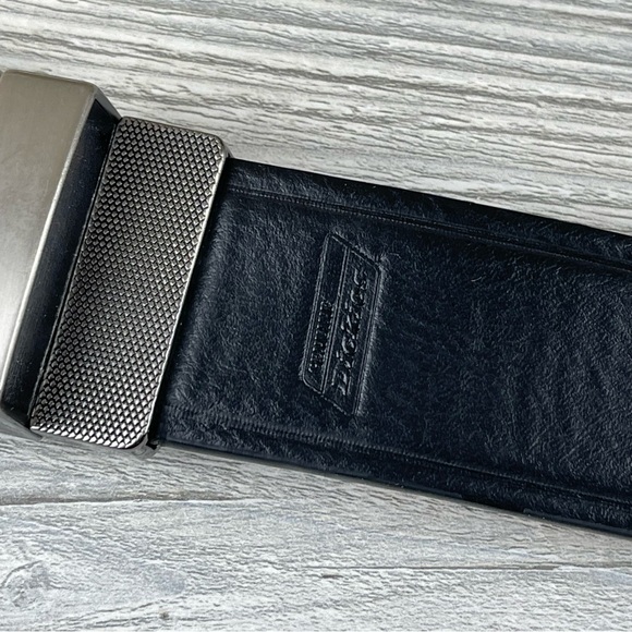 Genuine Dickies Men's Reversible Double Stitch Belt Size: 36/90 - Picture 10 of 16